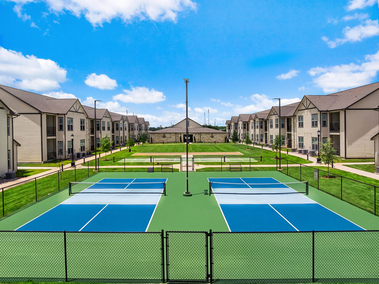 Courtyard at Retreat At Krum