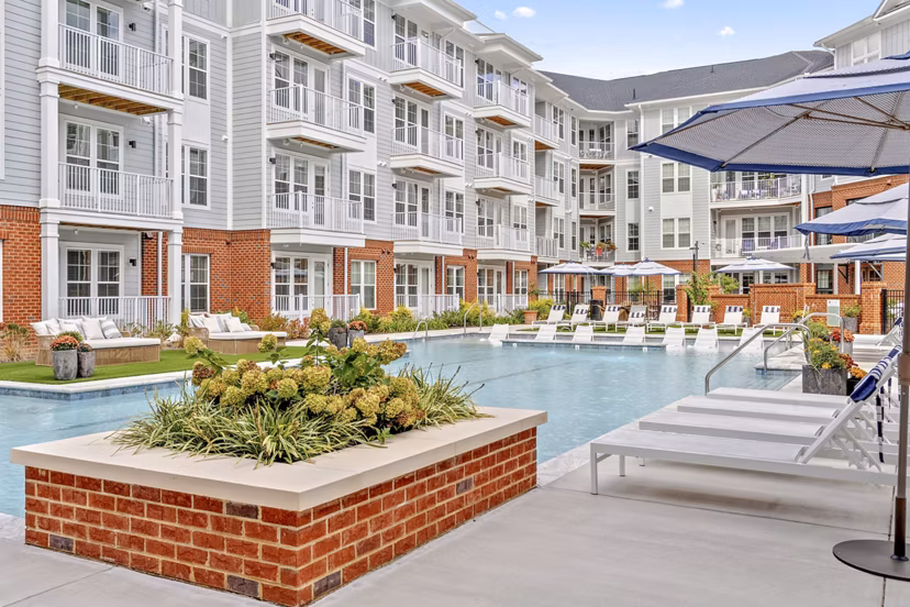 pool at Lake Forest at Swift Creek Apartments