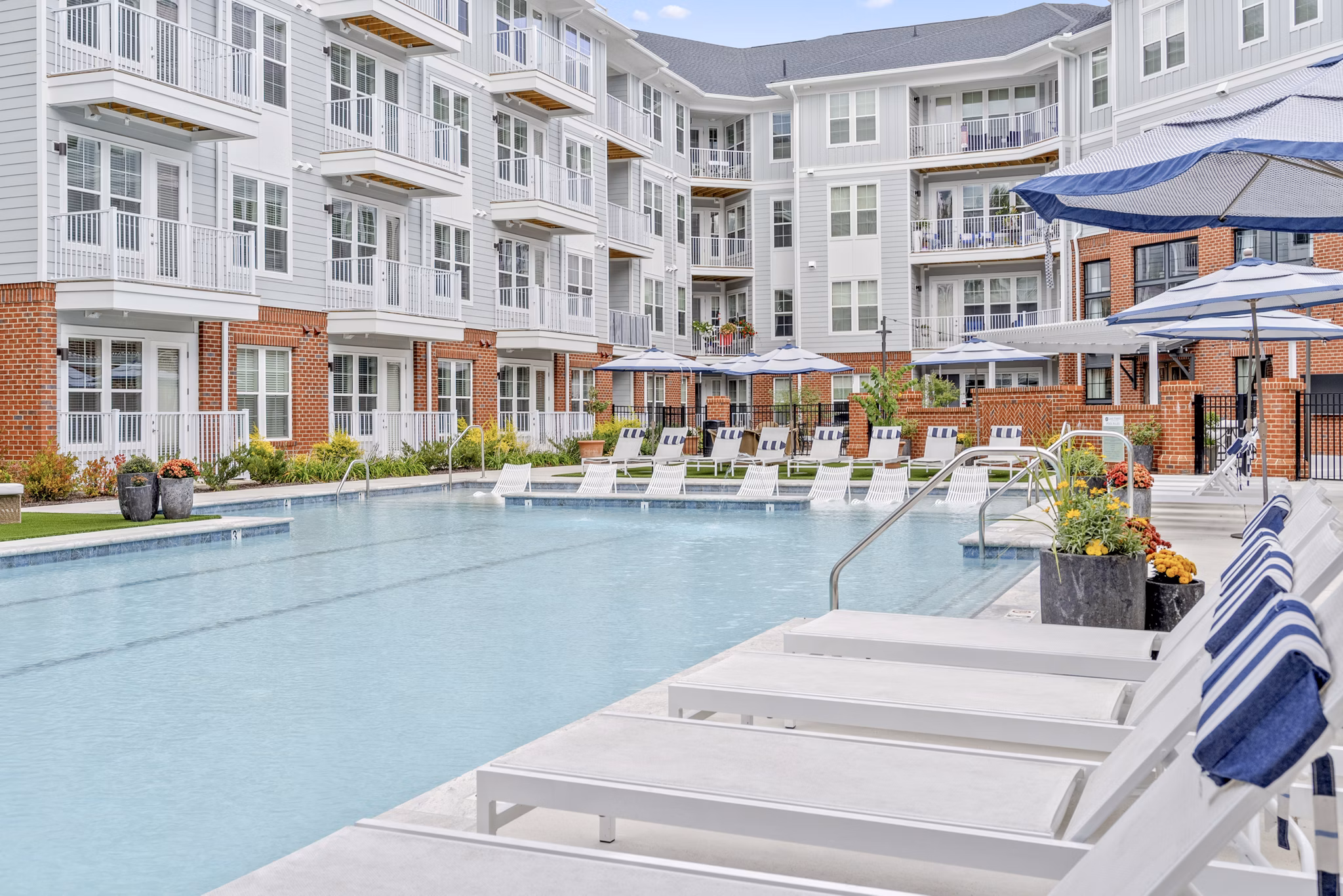 pool at Lake Forest at Swift Creek Apartments
