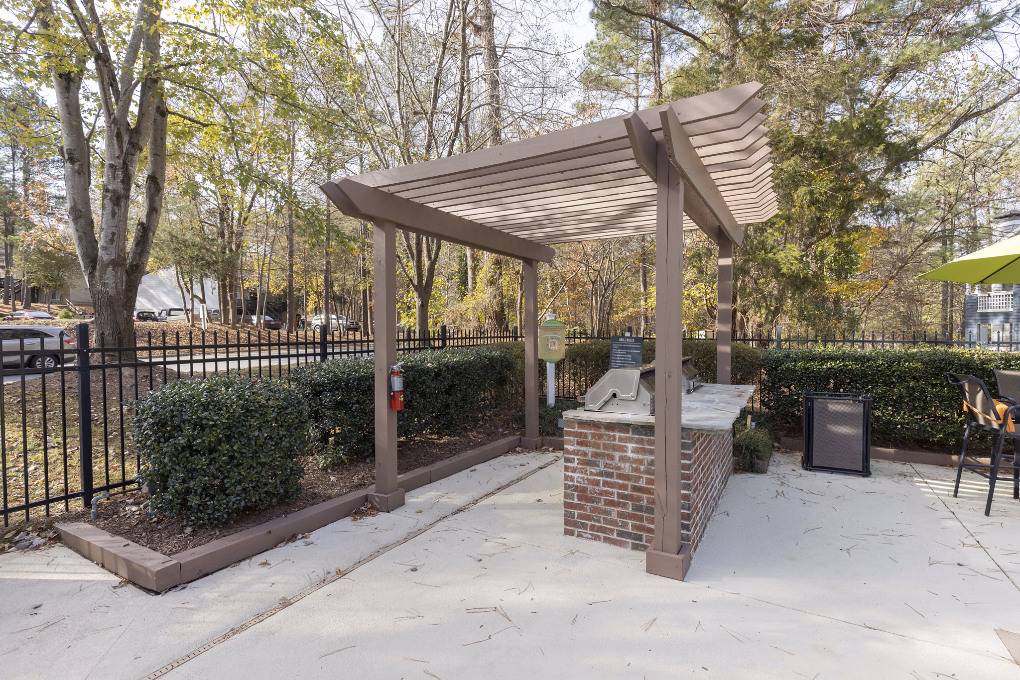 grill area at Bridges at Chapel Hill Apartments 