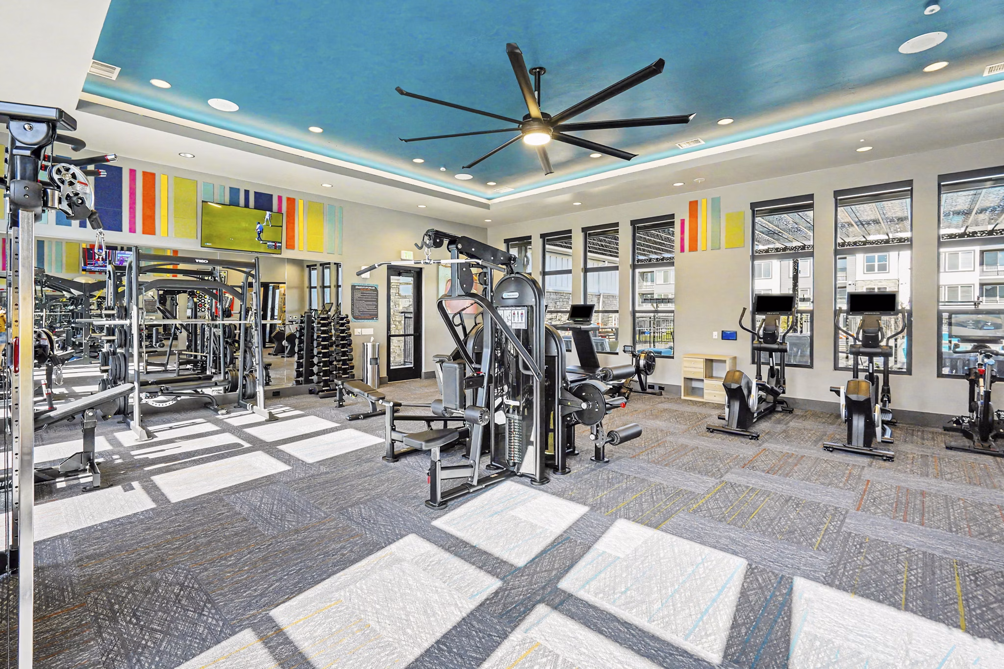 fitness center at Outlook Horizons Apartments 
