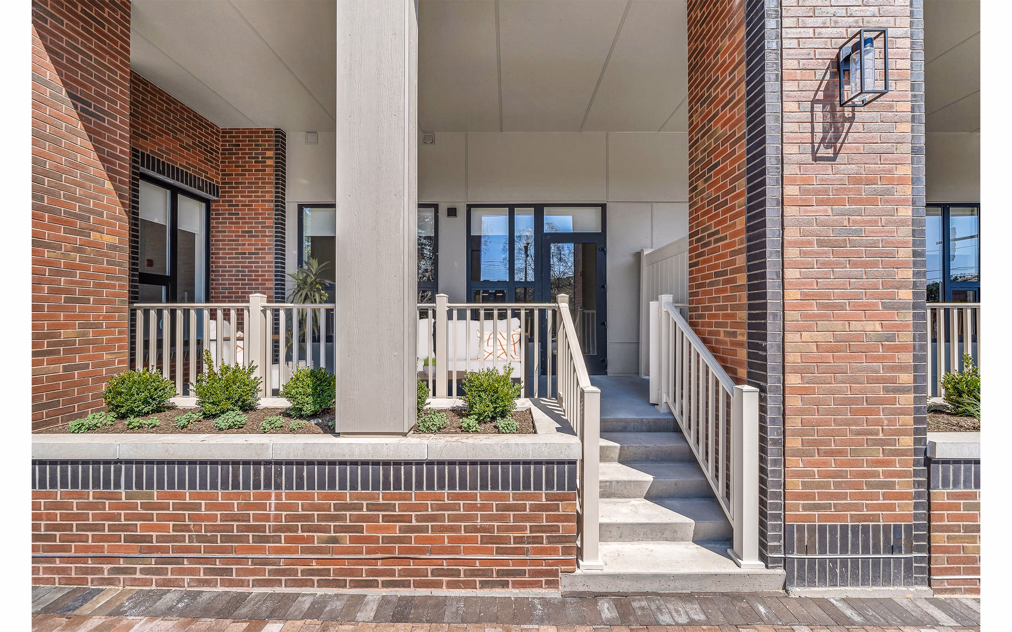 building at Albion Highland Park East Apartments