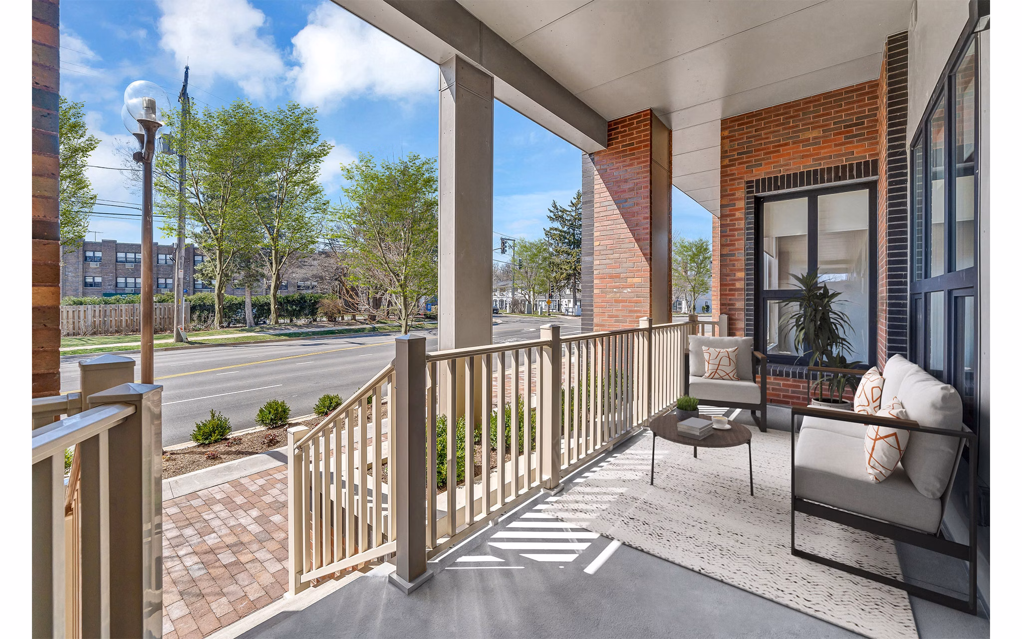 balcony at Albion Highland Park East Apartments