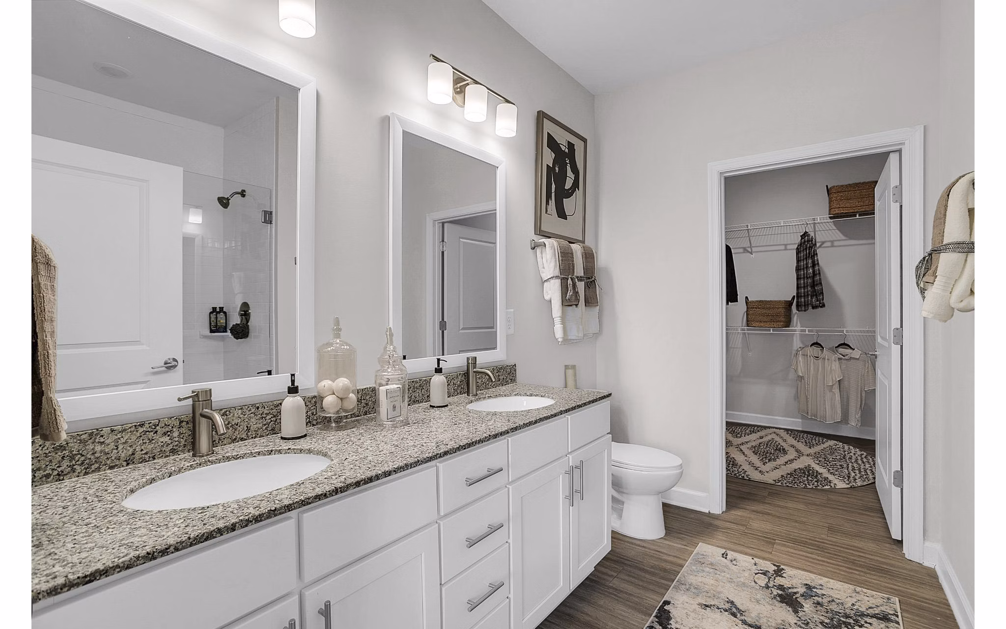 bathroom at The Shoals Apartments 