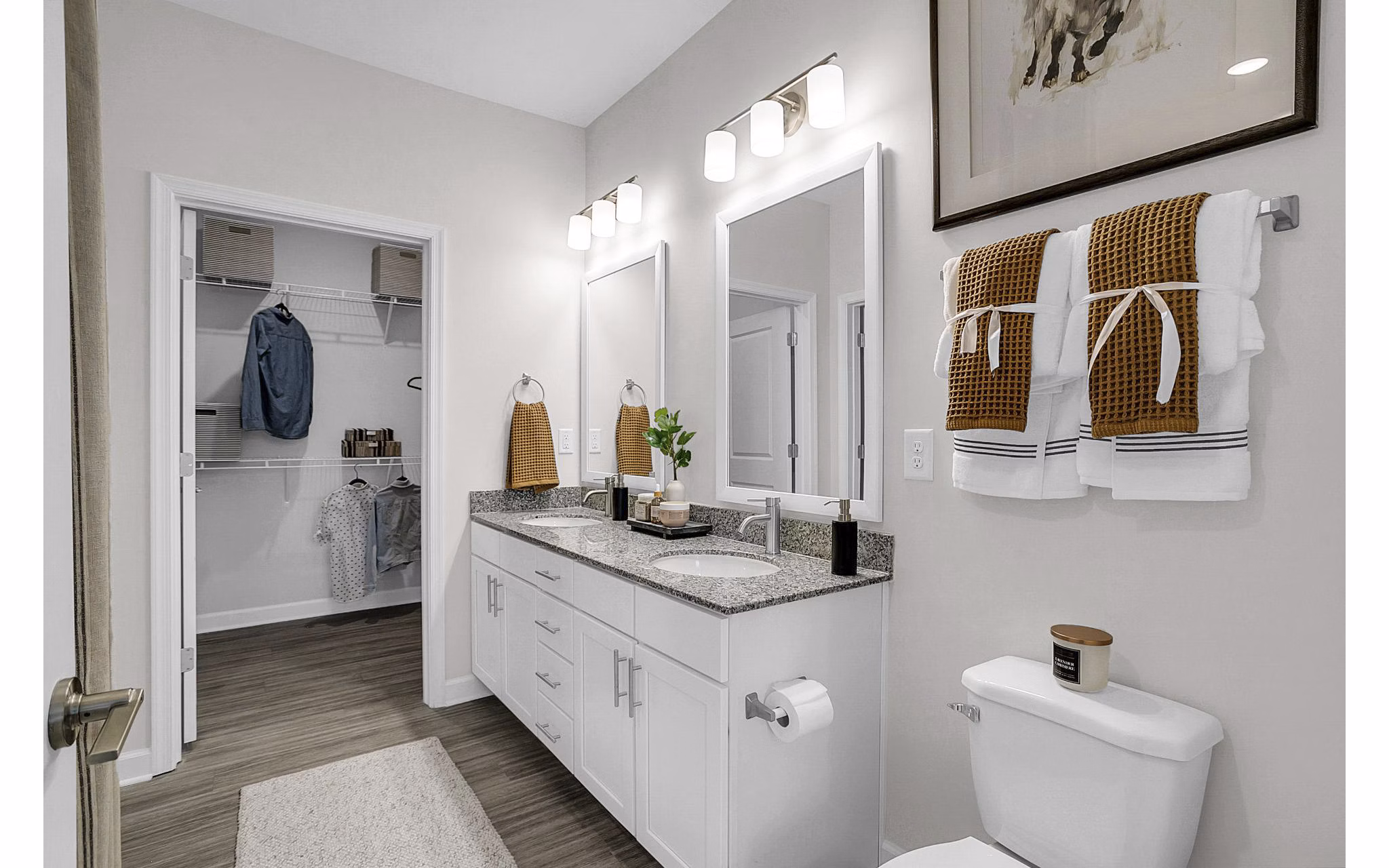 bathroom at The Shoals Apartments 