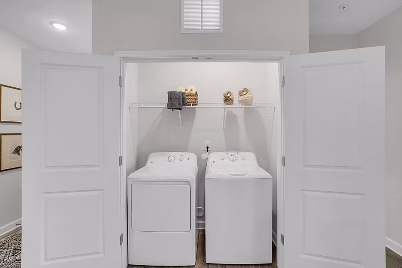laundry facility at The Shoals Apartments 