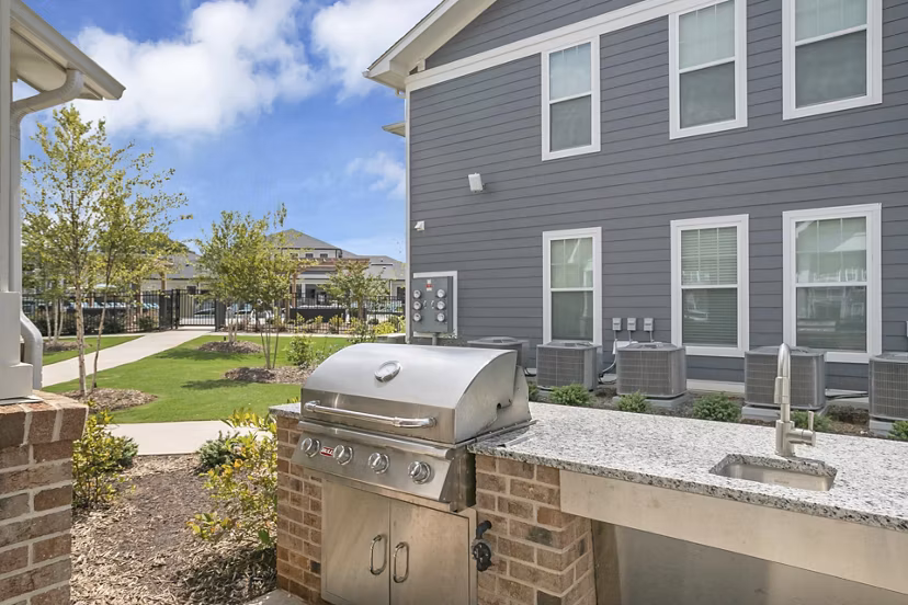 grill area at The Shoals Apartments 
