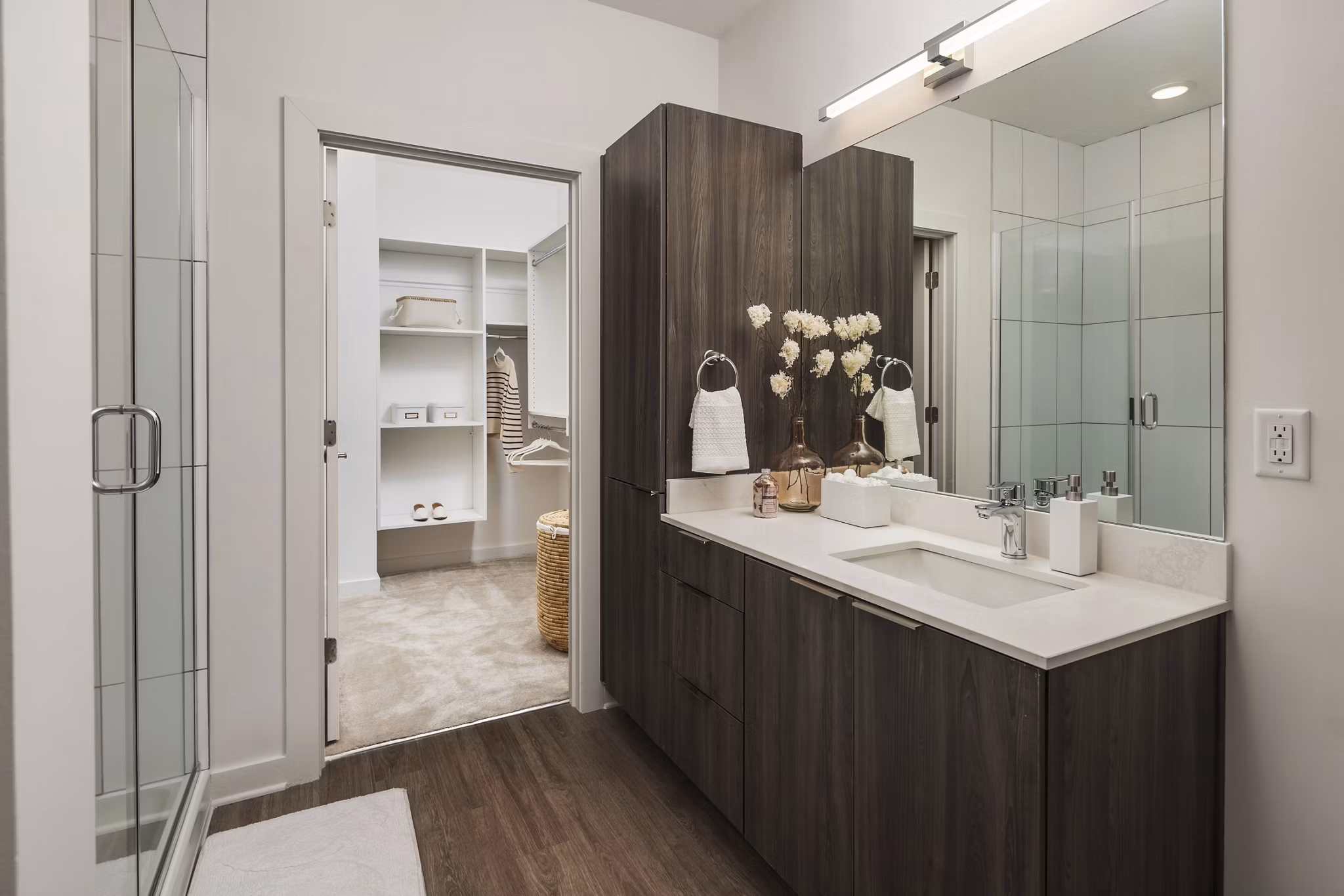 bathroom at Solis Dresden Village Apartments