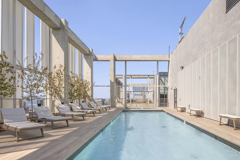 pool at Museum House Apartments