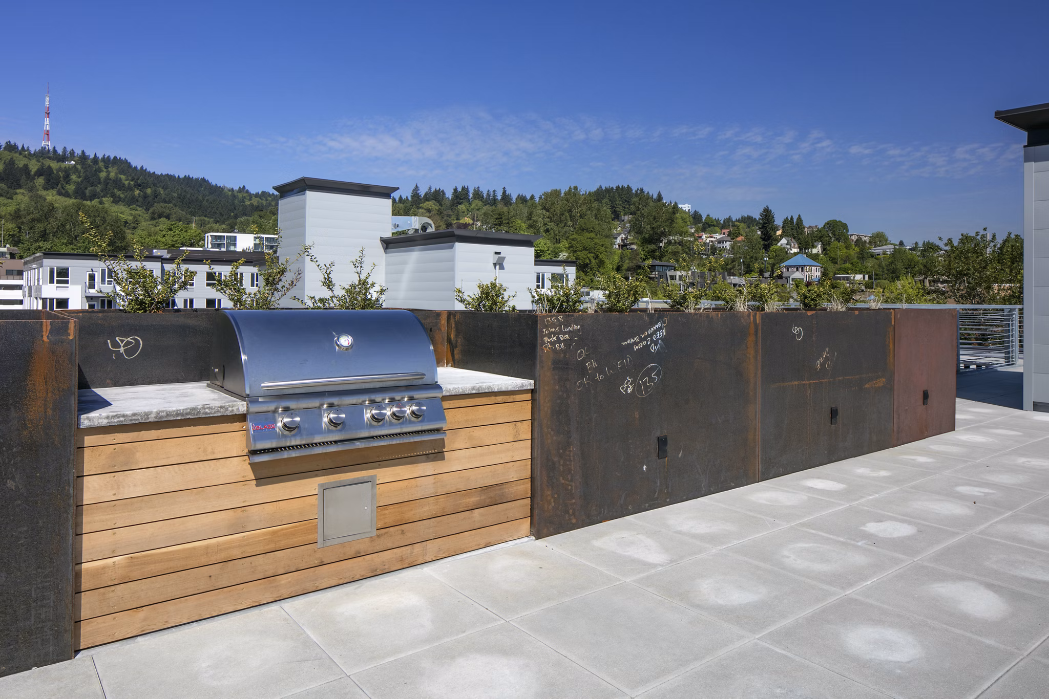 grill area at Sanctuary Apartments