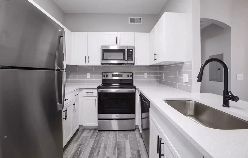 kitchen at Ascent North Scottsdale Apartments