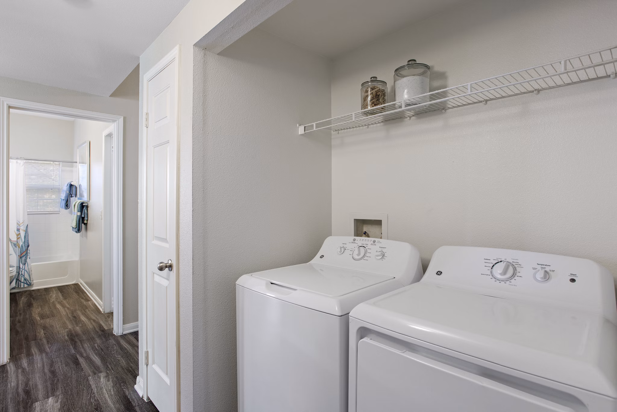 Laundry Room at The Retreat at Fox Hollow Apartments