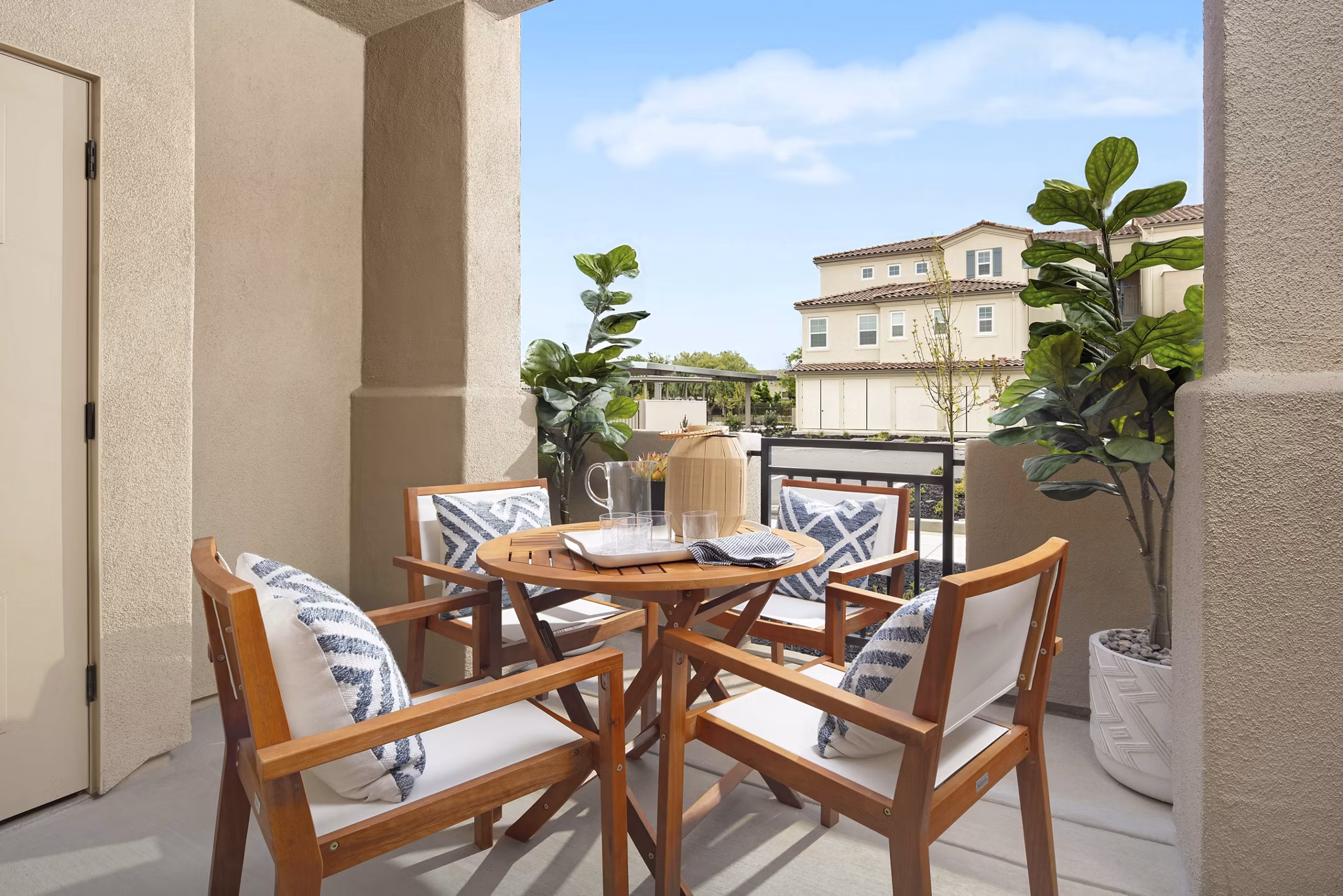 patio at Aviara at Mountain House Apartments