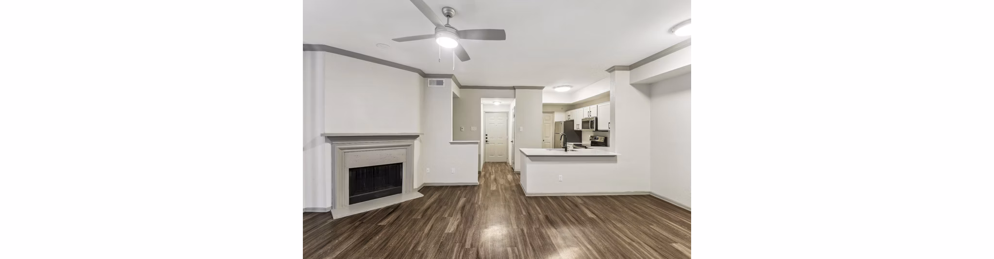 living room at Onyx 183 Apartments