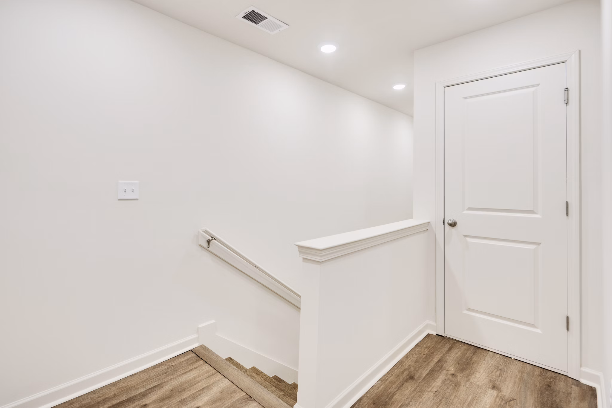 patio at Forest Creek Townhomes Apartments 
