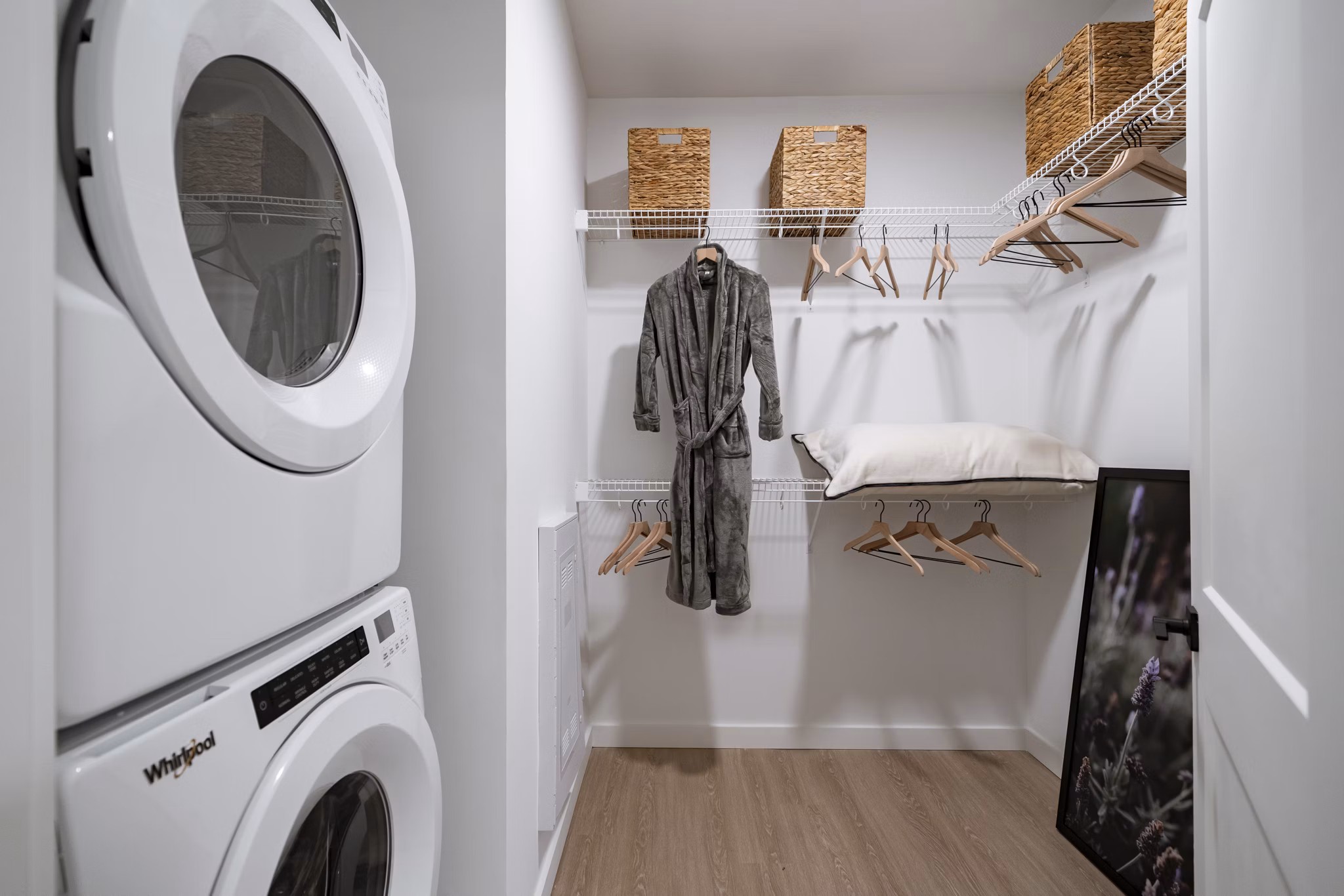 laundry room at Render Douglasville Apartments