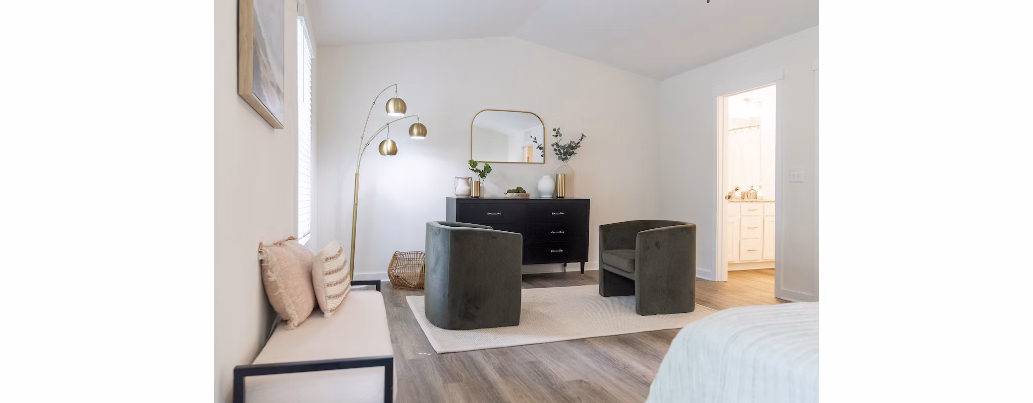 bedroom at Beckington Apartments