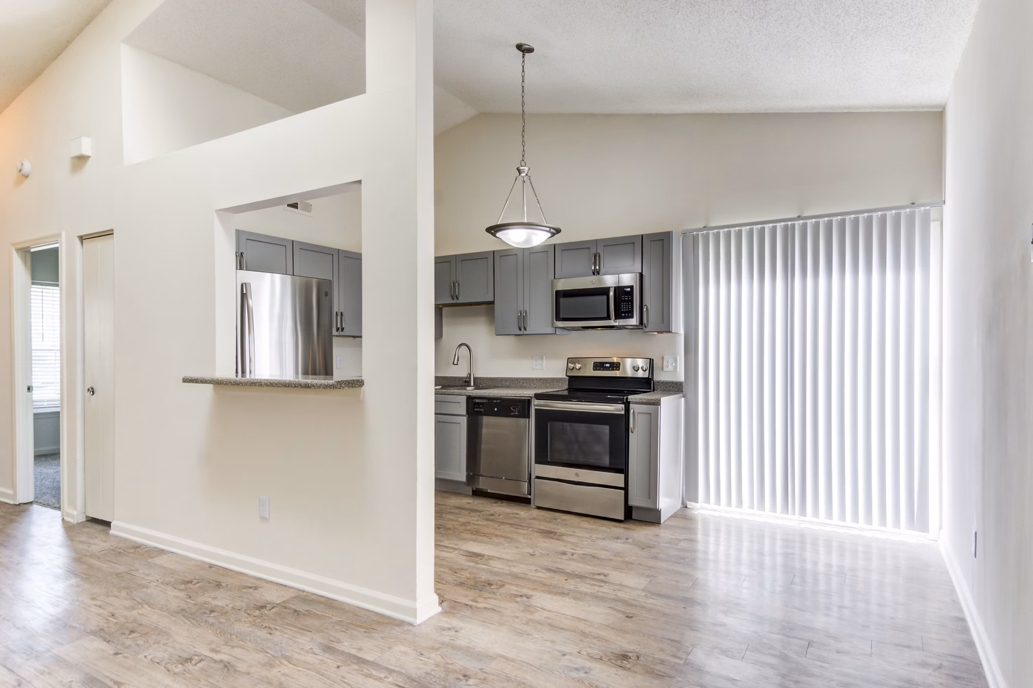kitchen at Seawall Apartments & Townhomes Apartments