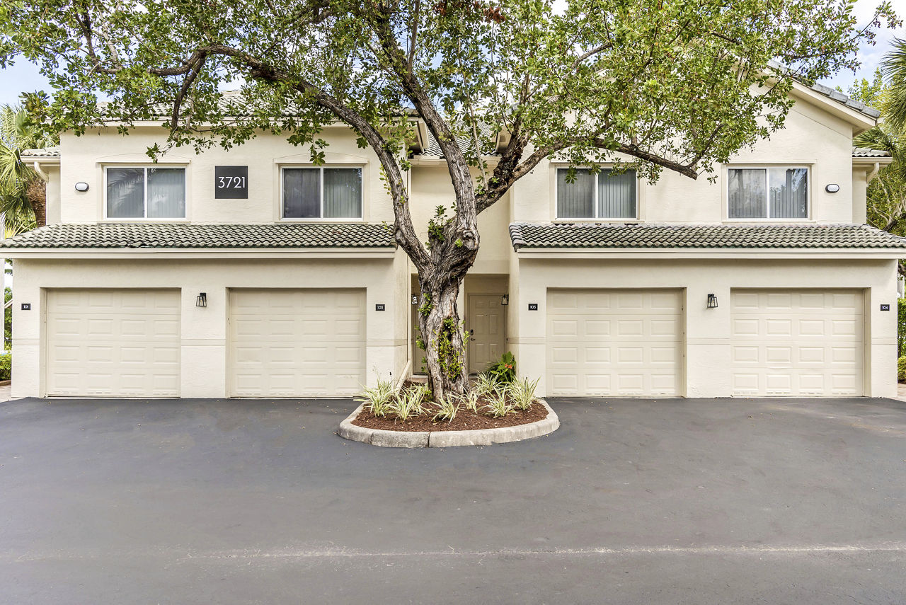 Avana New River Davie Fl 13 of 30