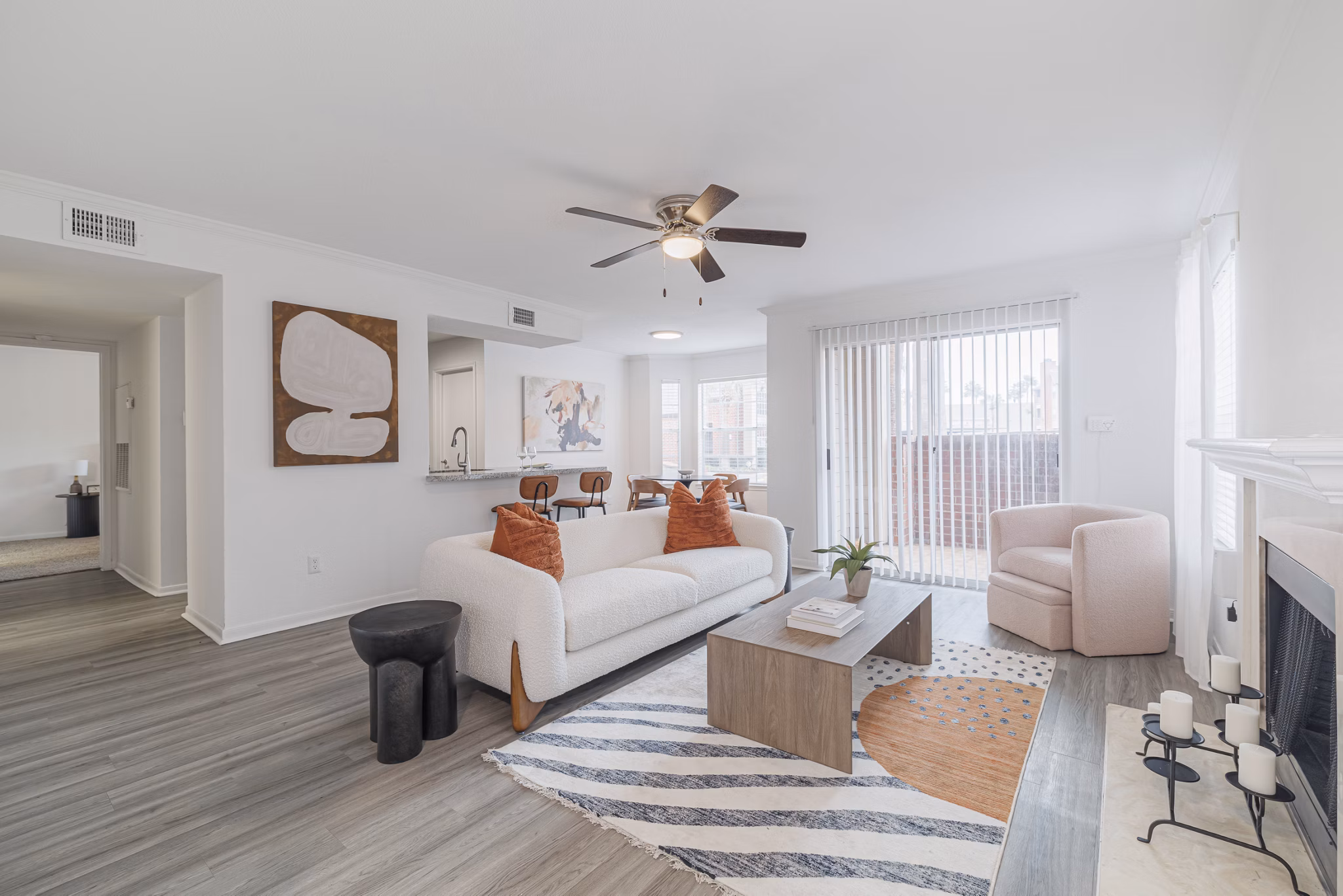 living room at Vie At The Medical Center Apartments