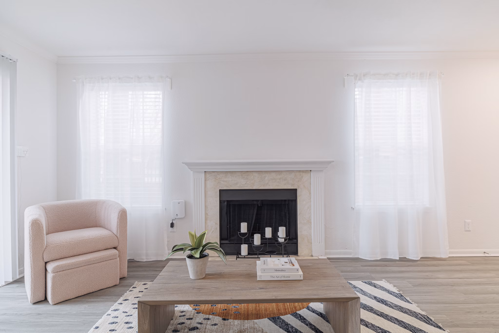 living room at Vie At The Medical Center Apartments