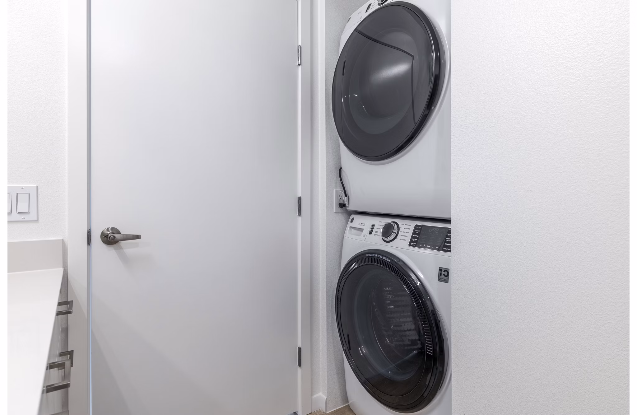 laundry facility at The Views at Angle Lake Apartments 