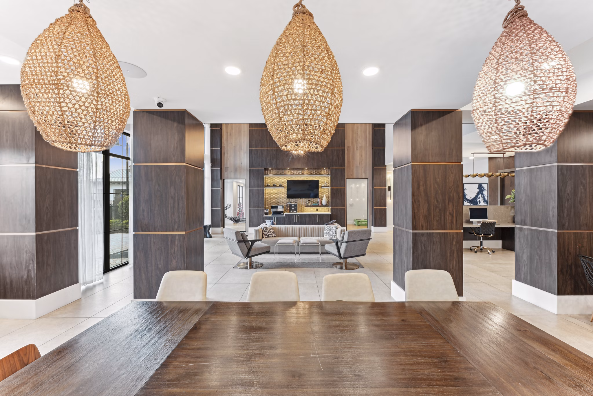 clubhouse at Lantower Grande Flats Apartments