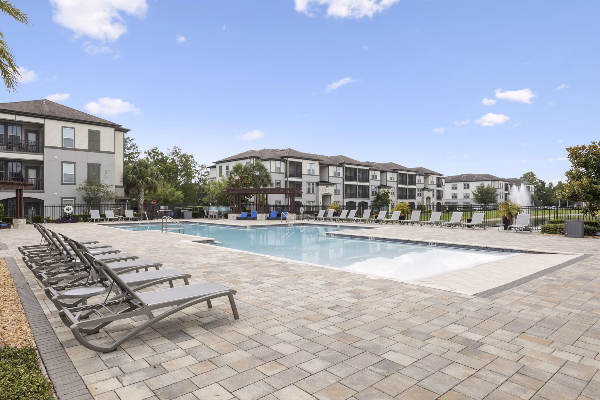 pool at Lantower Grande Pines Apartments