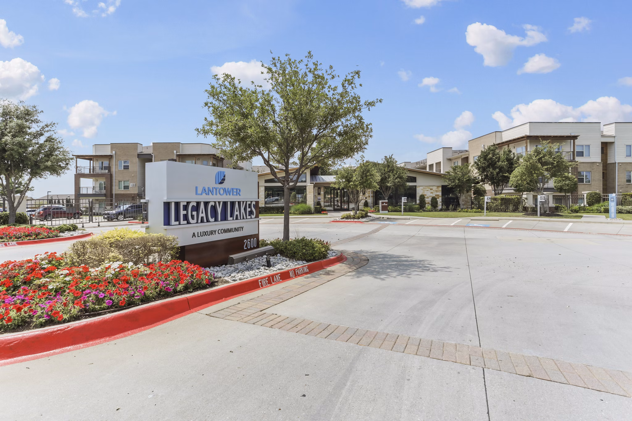 signage at Lantower Legacy Lakes Apartments