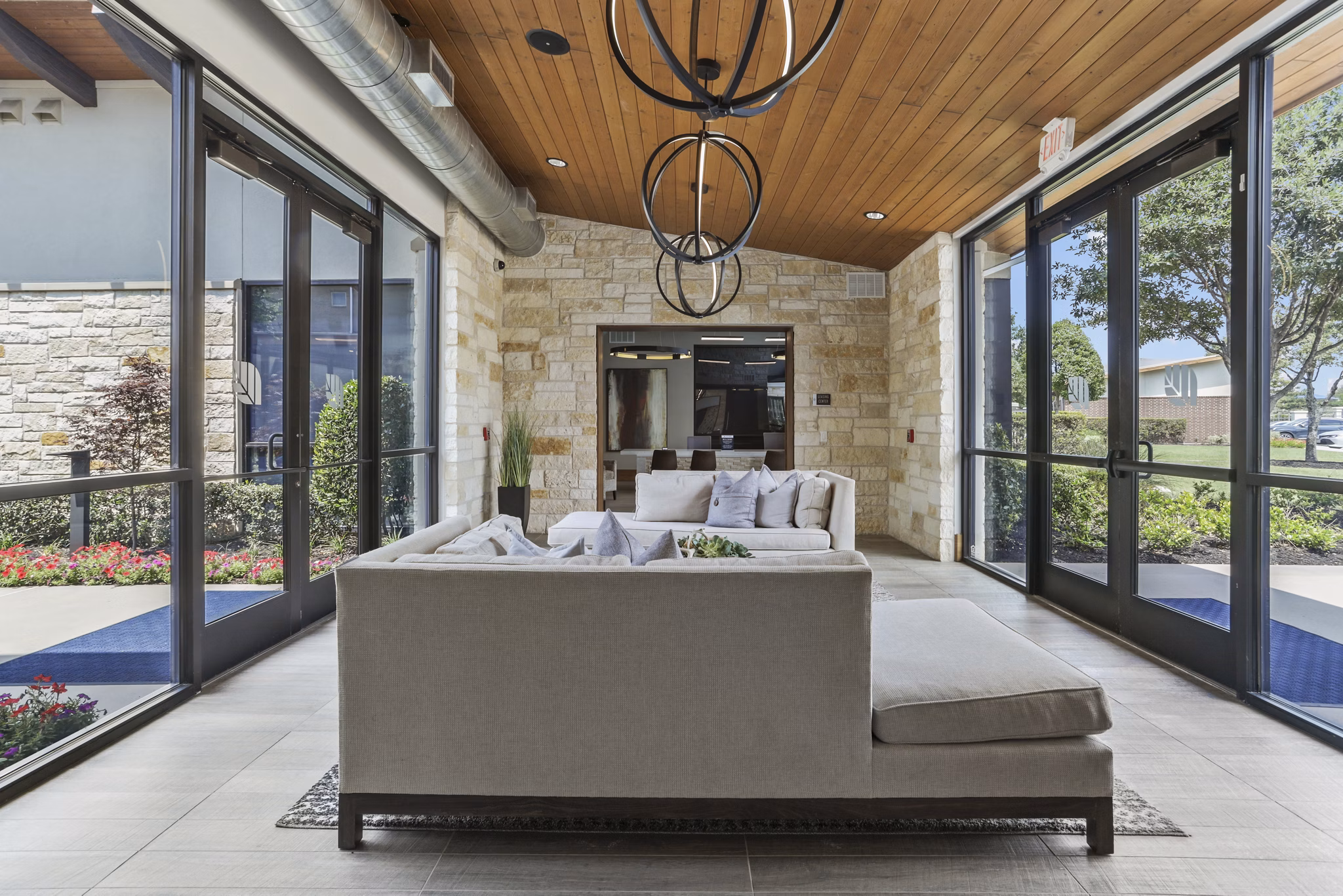 clubhouse at Lantower Legacy Lakes Apartments