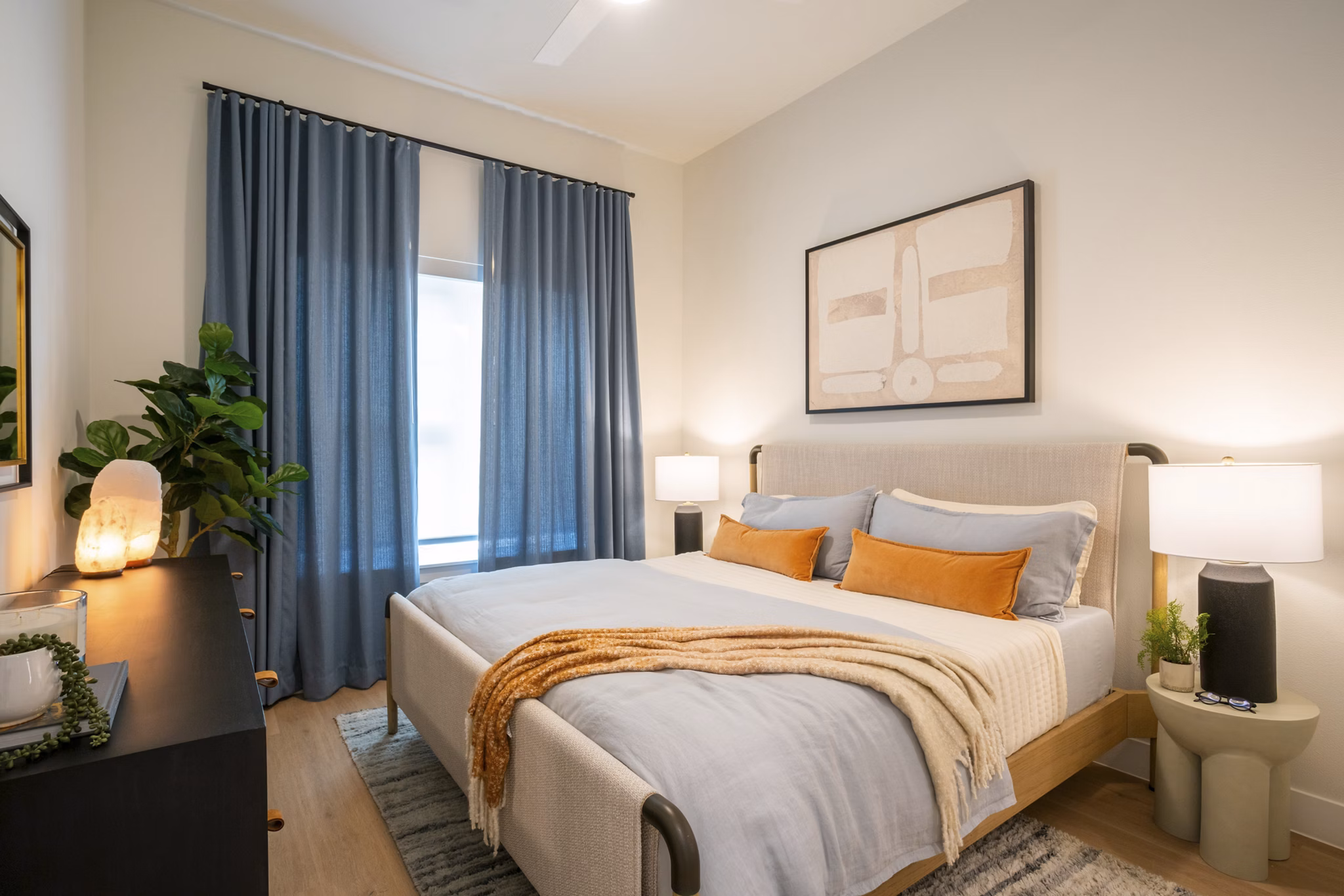 bedroom at Lantower Midtown Apartments