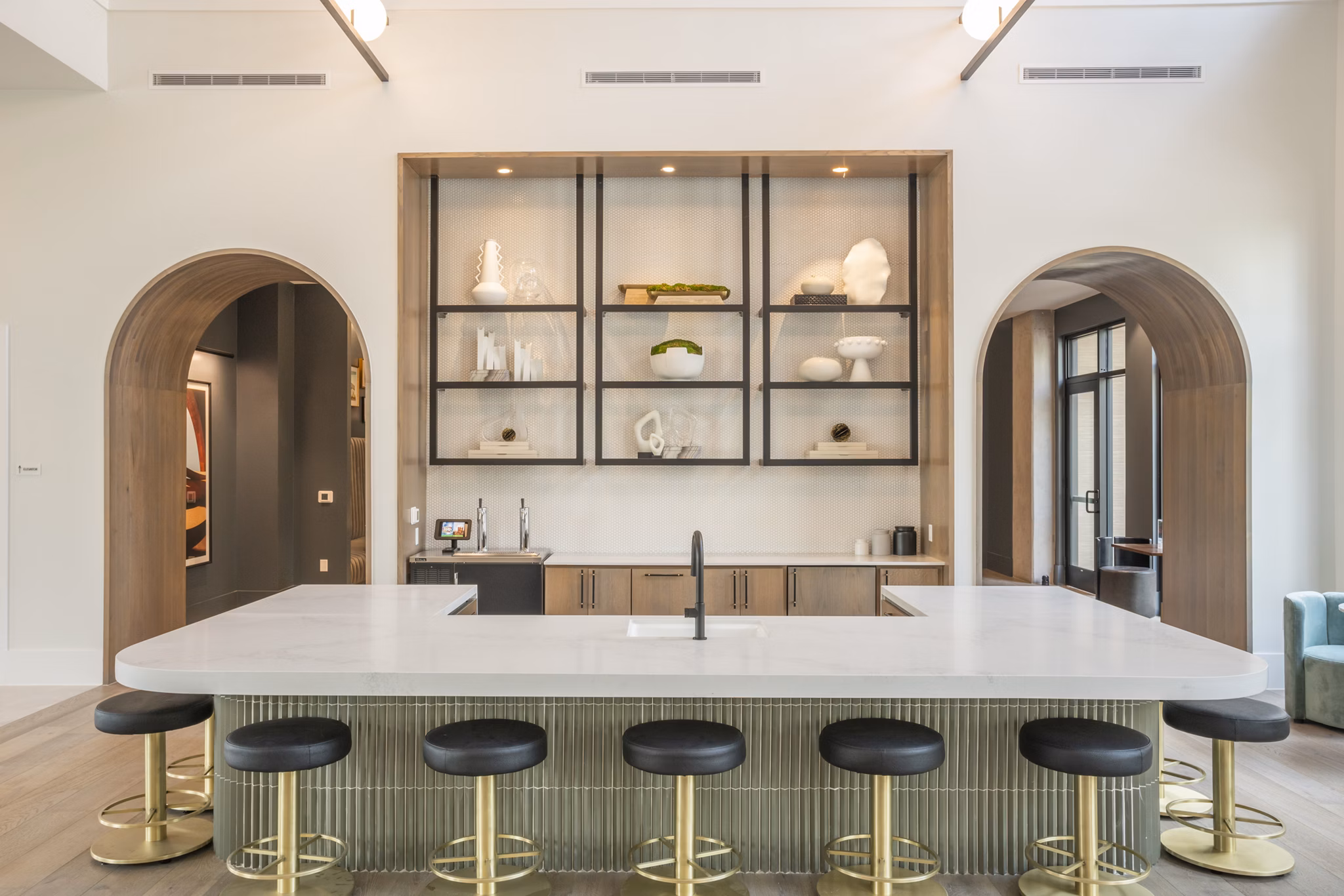 clubhouse at Lantower West Love Apartments