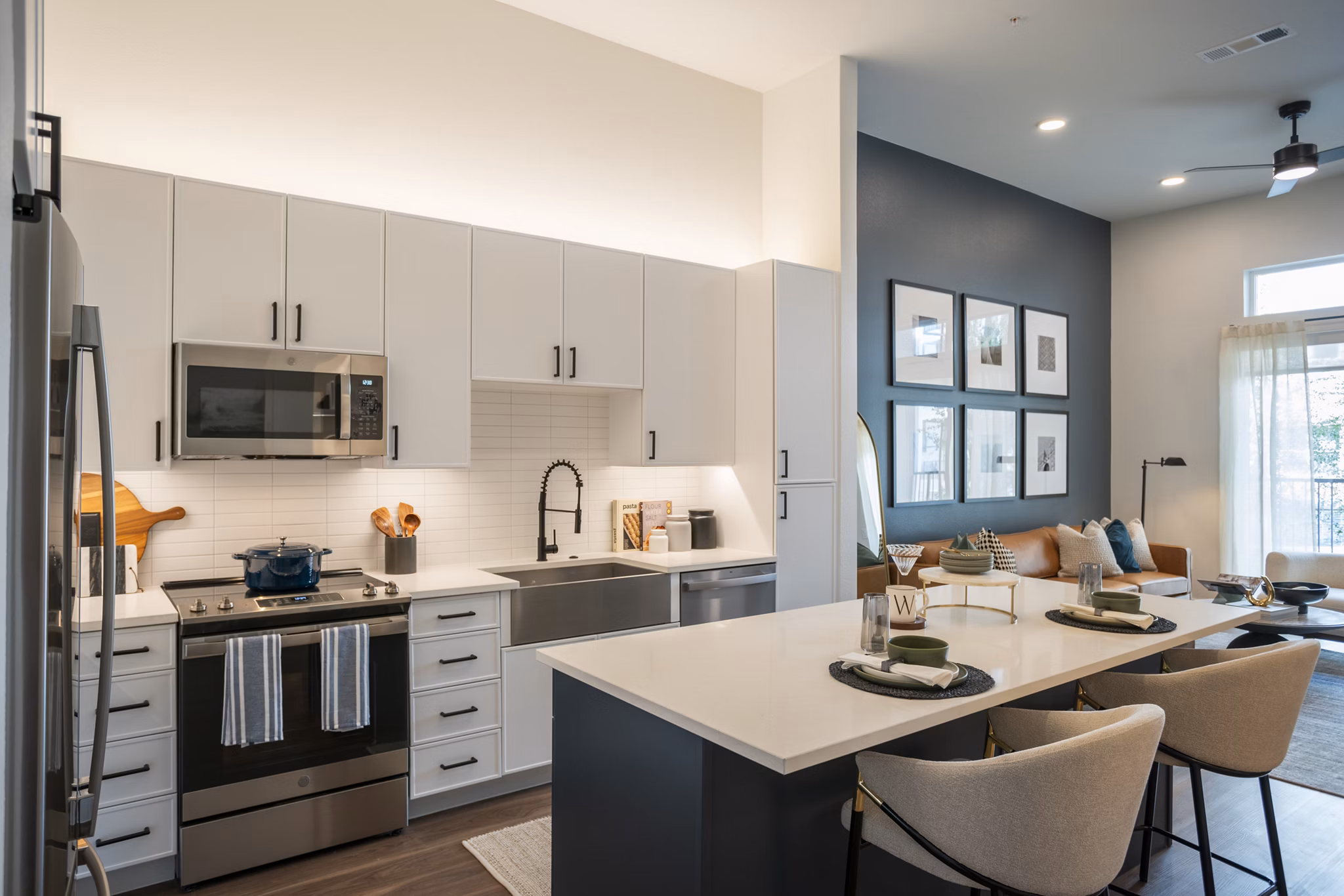 kitchen at Aventura Bellevue Apartments