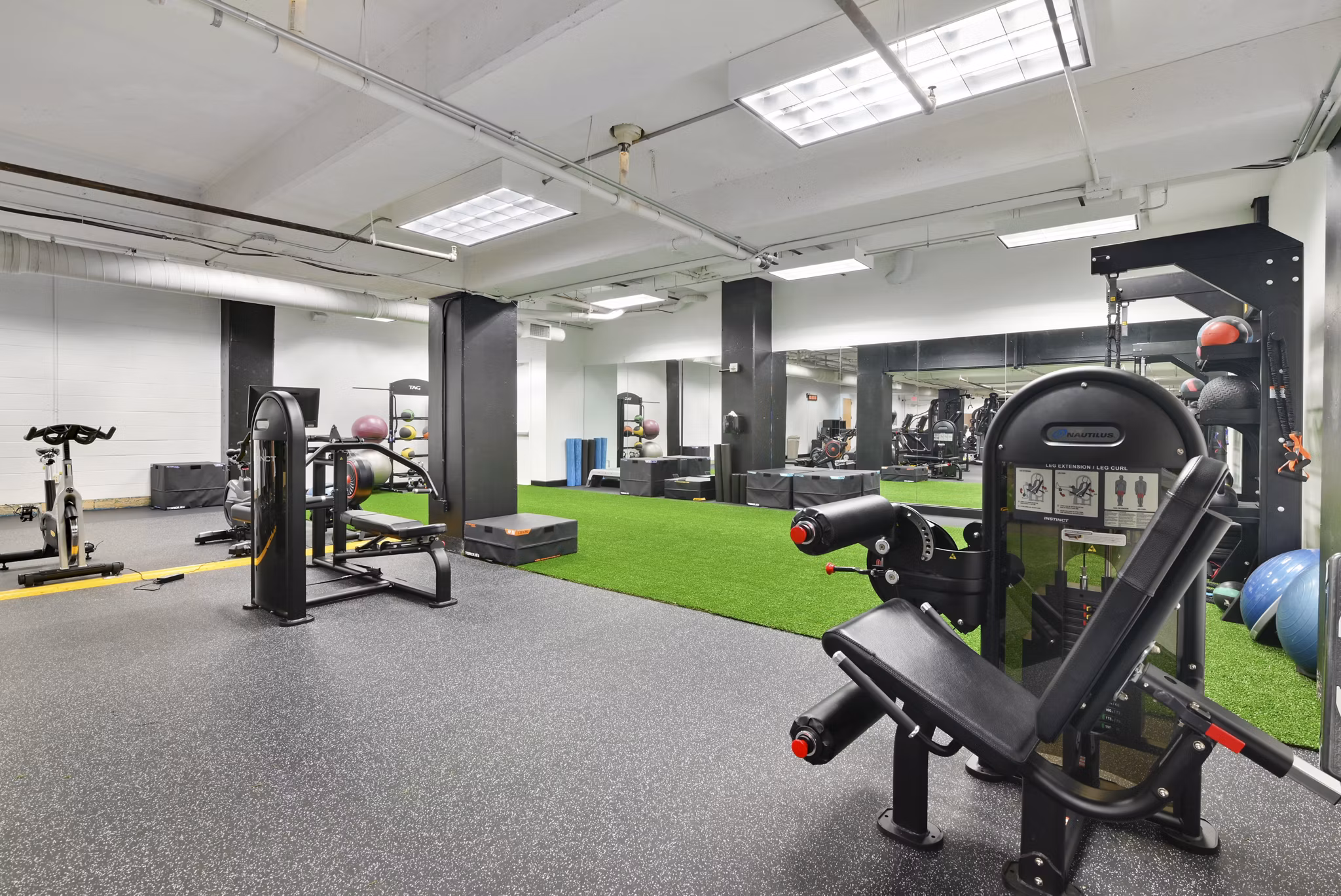 fitness center at South Side on Lamar Apartments