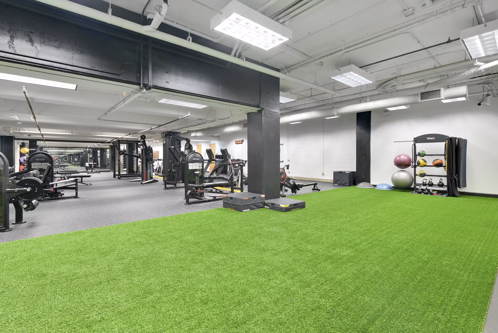 fitness center at South Side on Lamar Apartments
