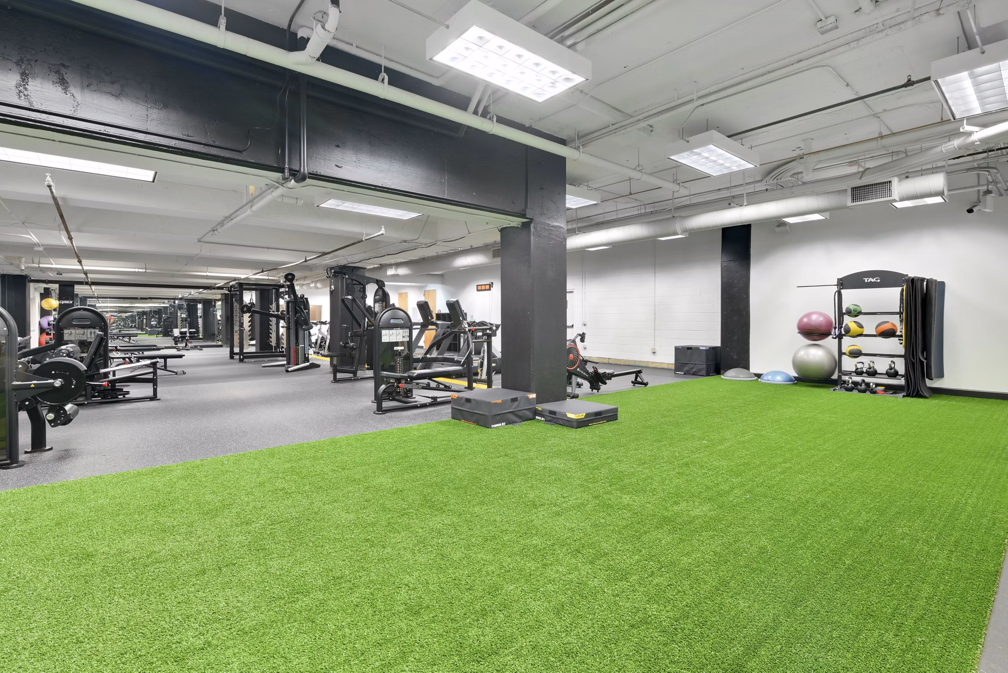 fitness center at South Side on Lamar Apartments