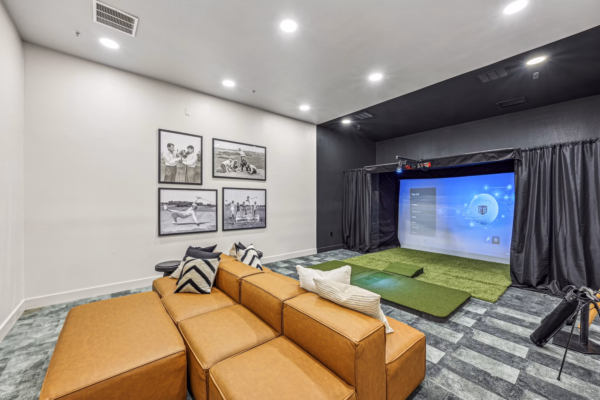 clubhouse at Tortuga Bay at Waterford Lakes Apartments