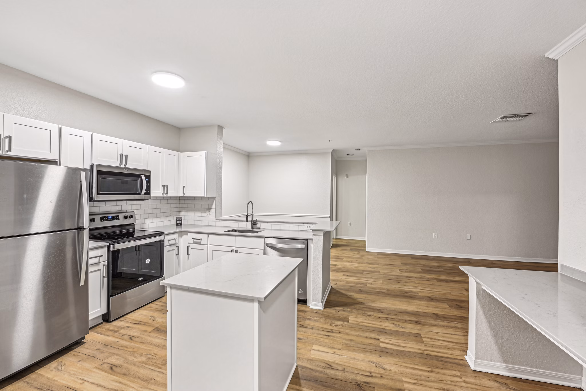 kitchen at Tortuga Bay at Waterford Lakes Apartments