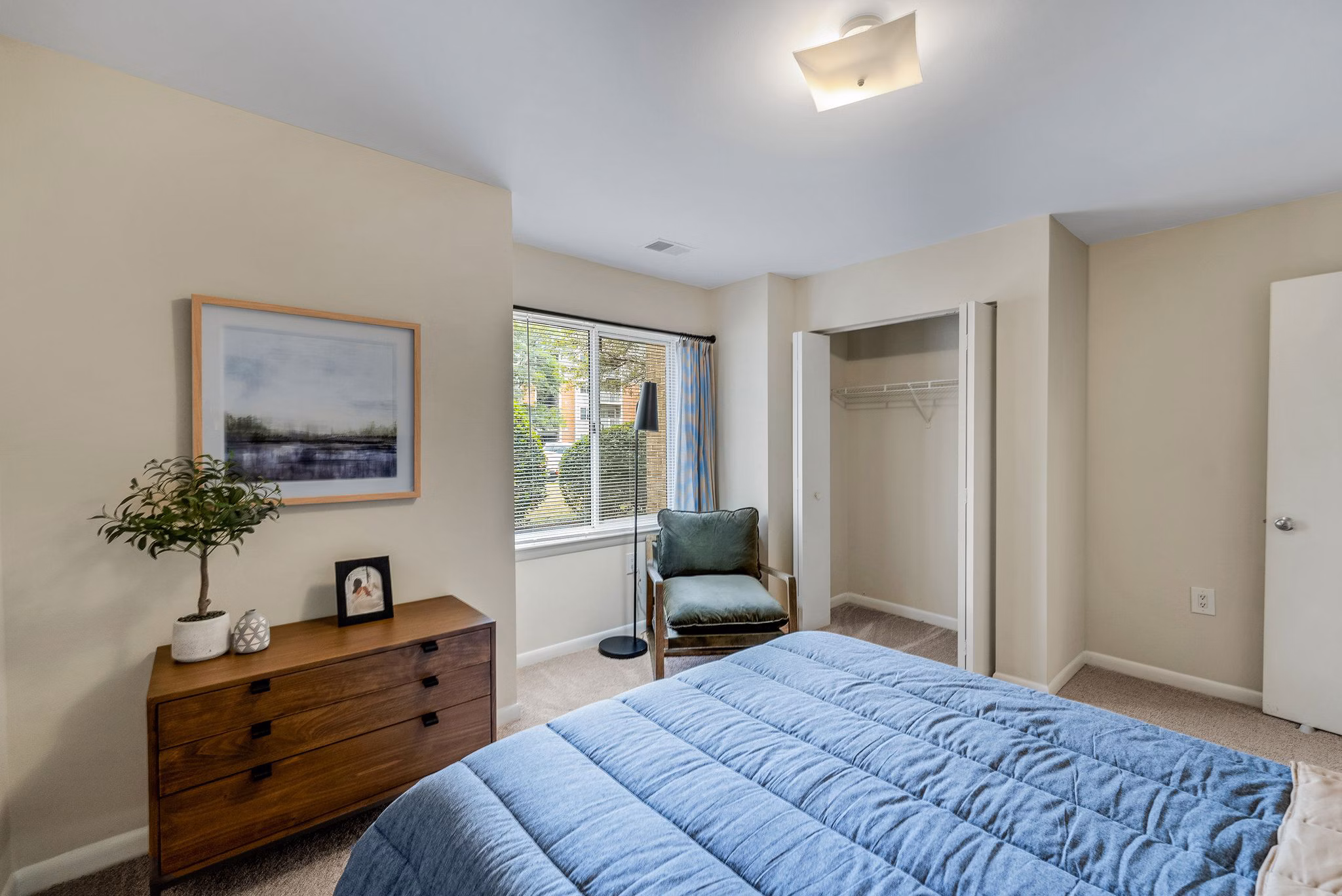 Bedroom at Woodbridge Station Apartments