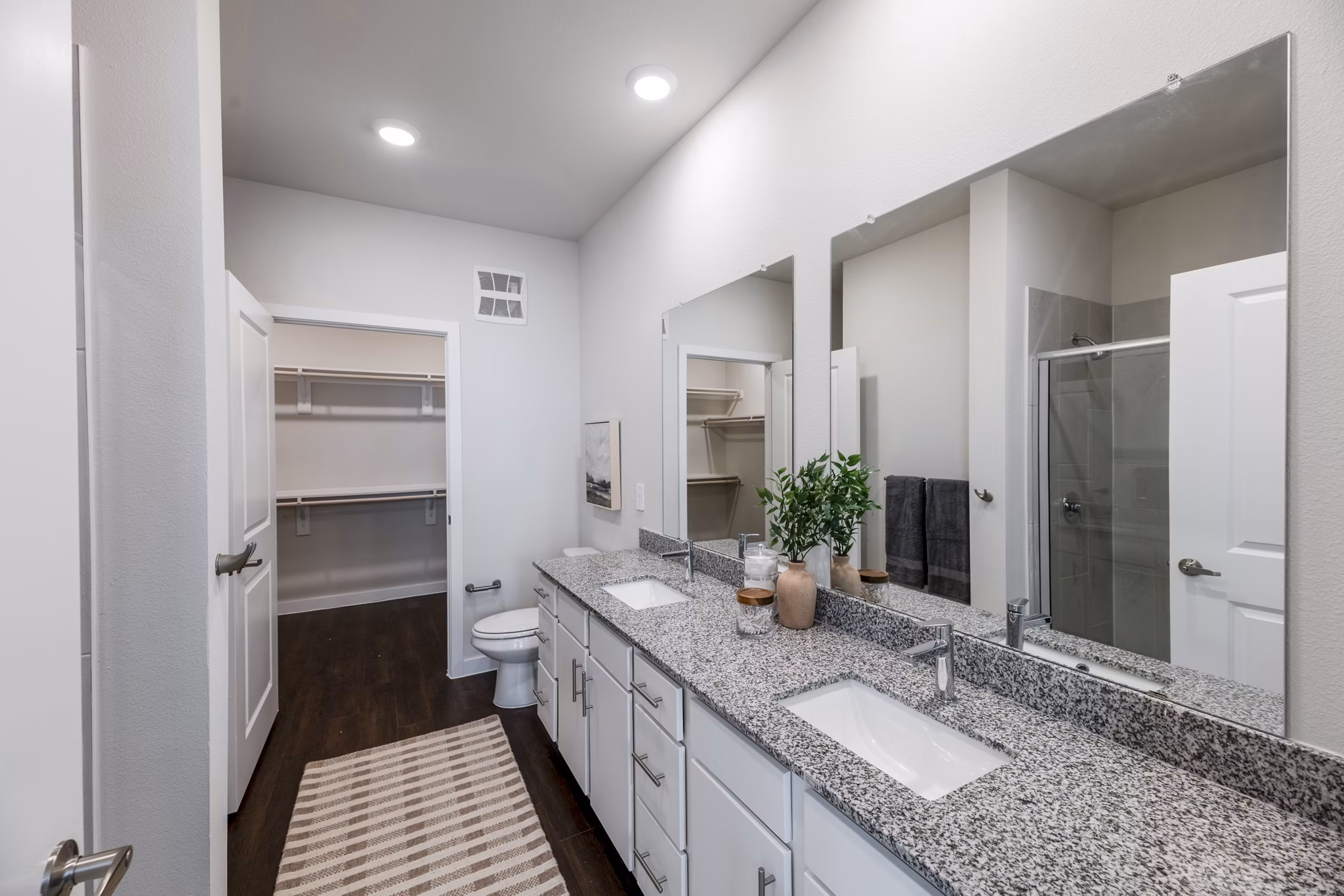 bathroom at Ascend at 720 Apartments 