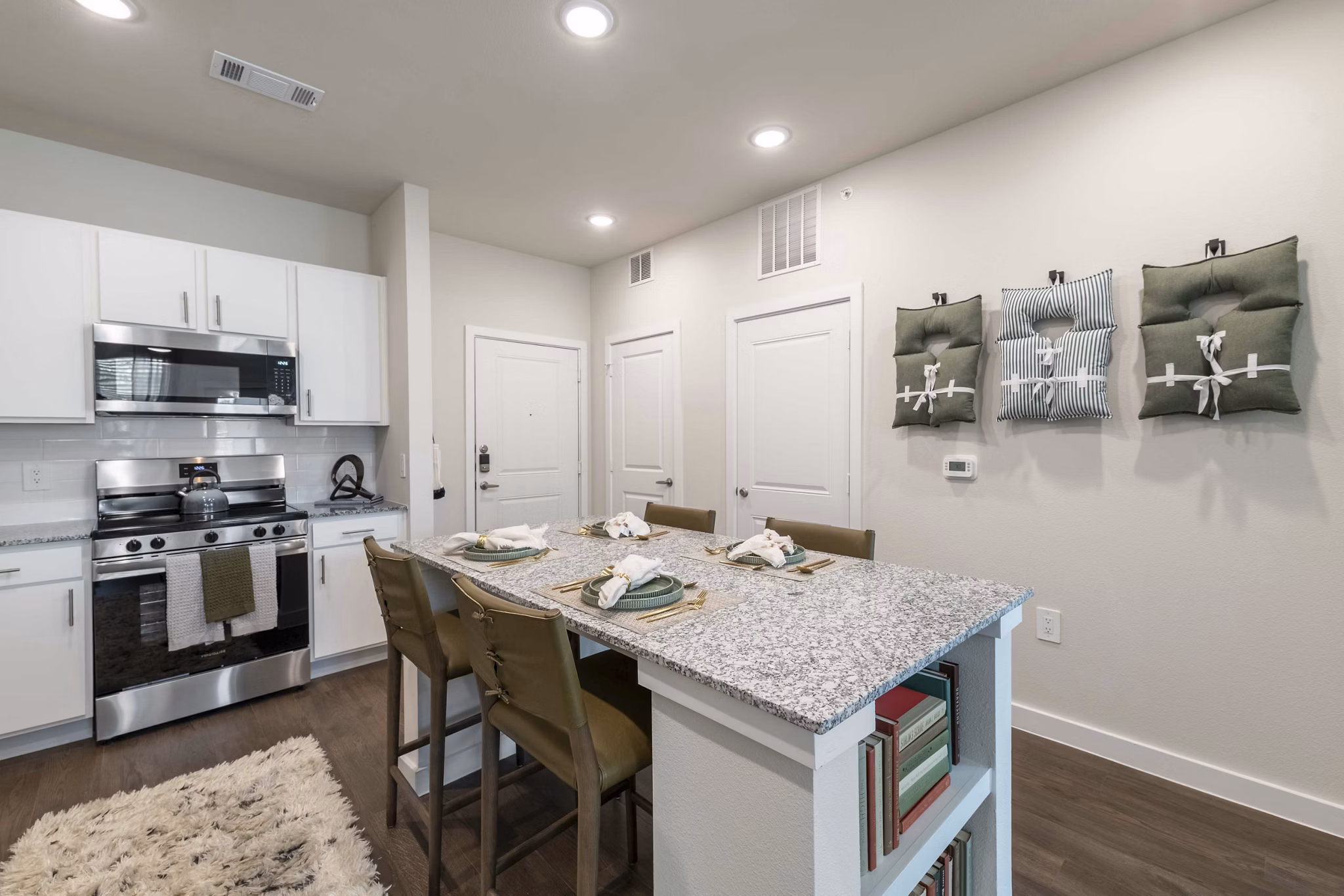 Dining Room at Ascend at 720 Apartments