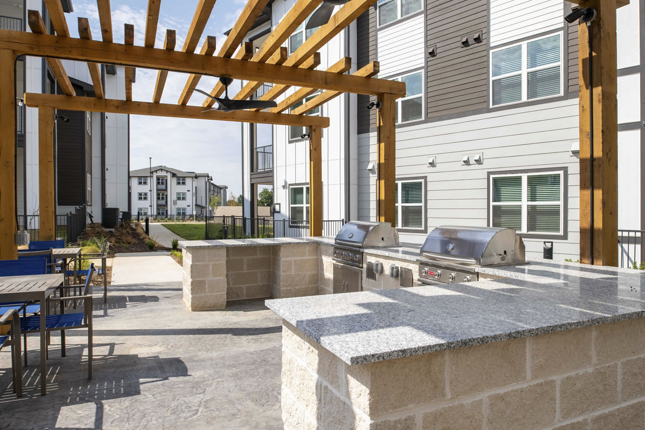 Ascend At 720 Cross Roads Tx 10 of 12