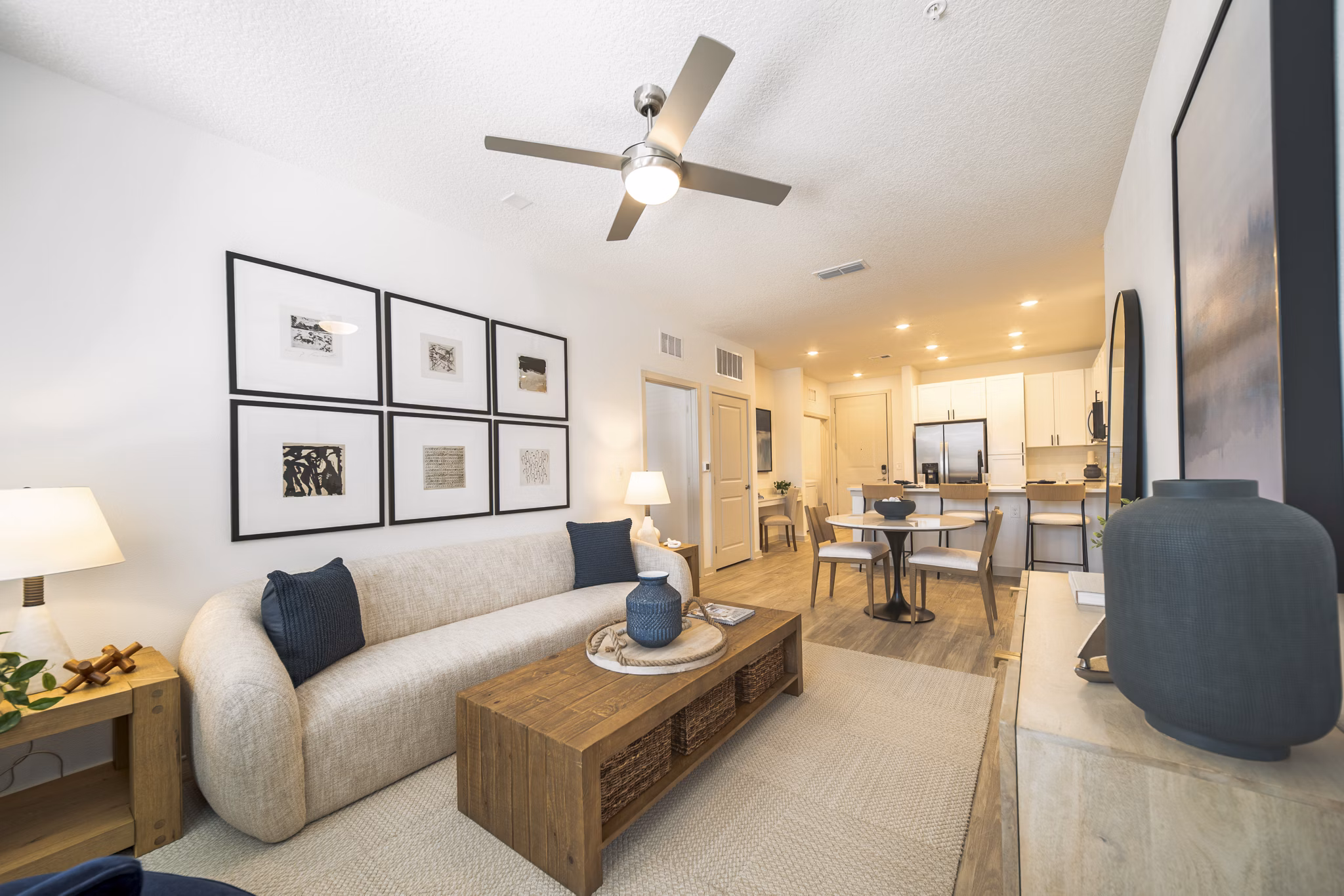 living room at Lago Apartments