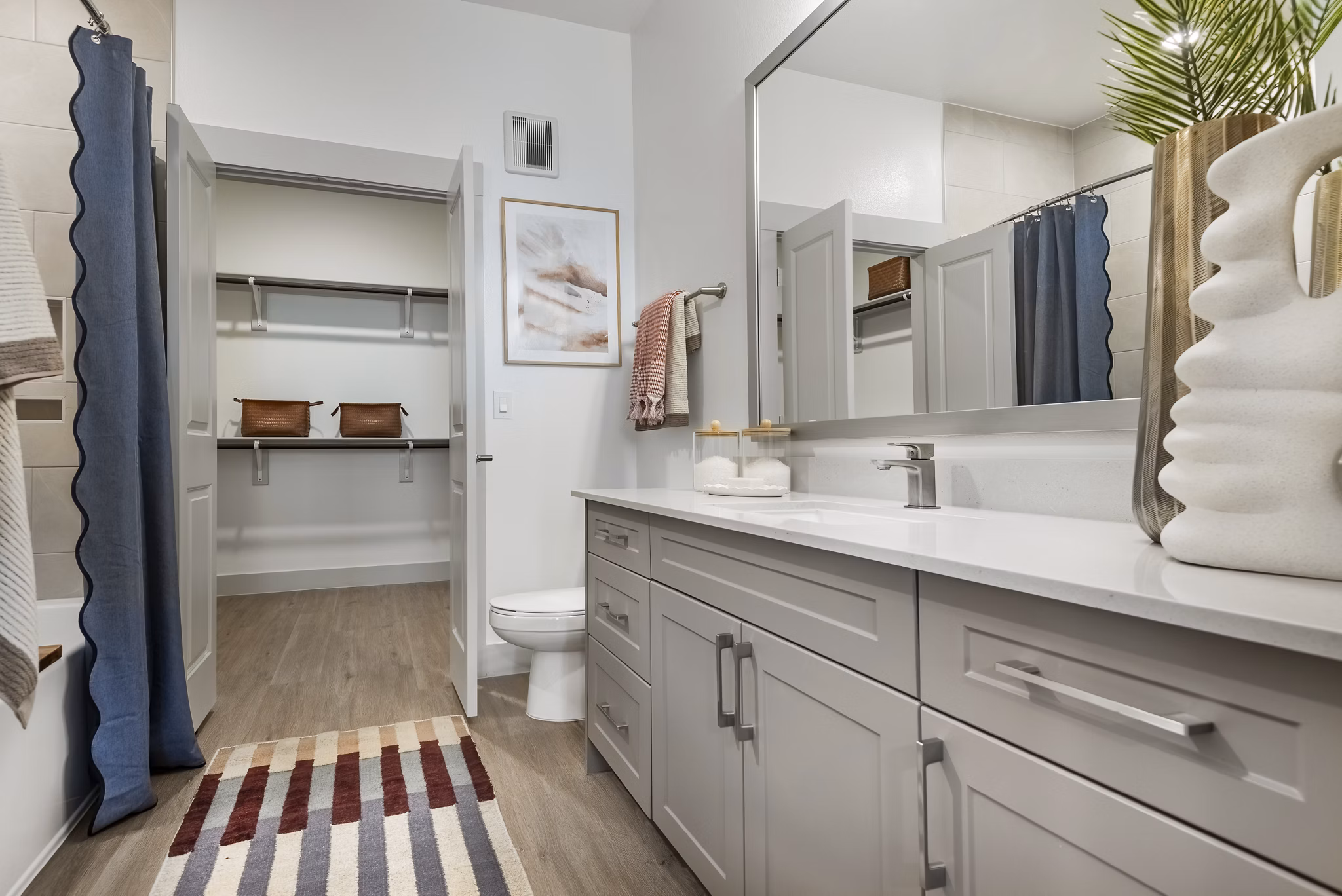 Bathroom at The Wentworth at Lexington Ranch Apartments