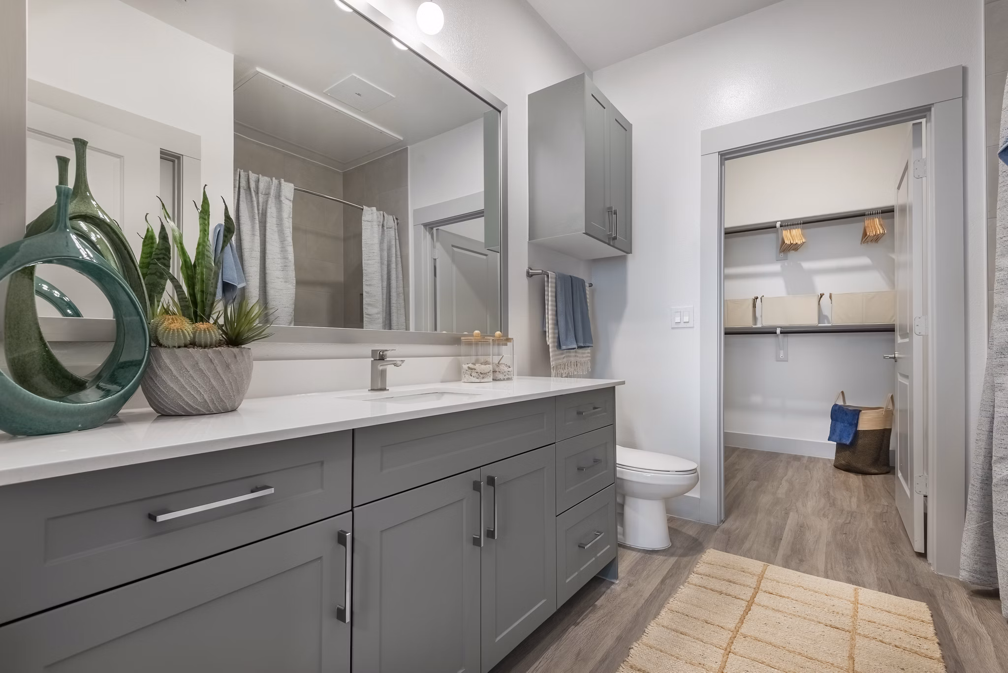 Bathroom at The Wentworth at Lexington Ranch Apartments