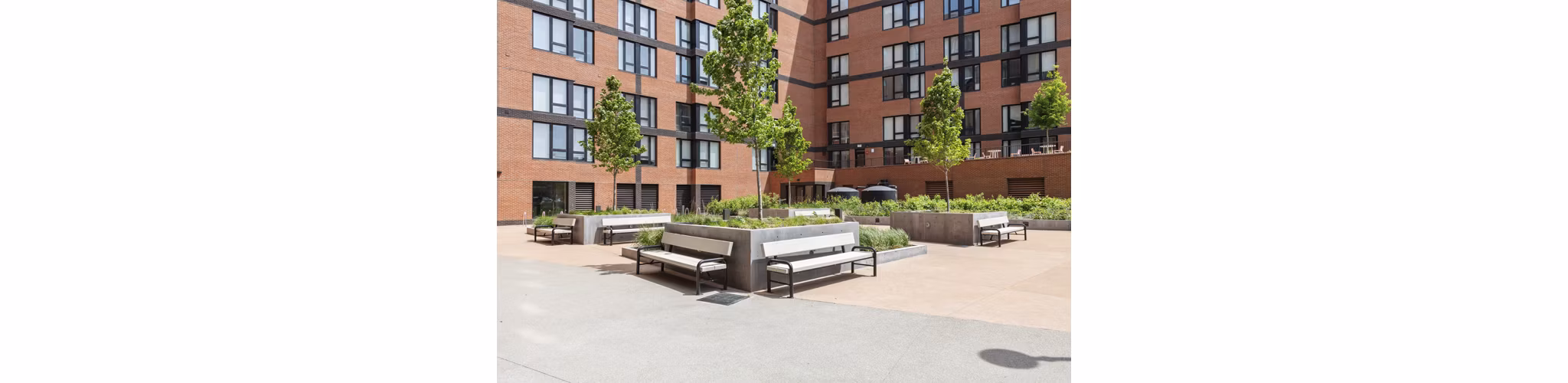 exterior at Broadview at Vanderbilt Apartments