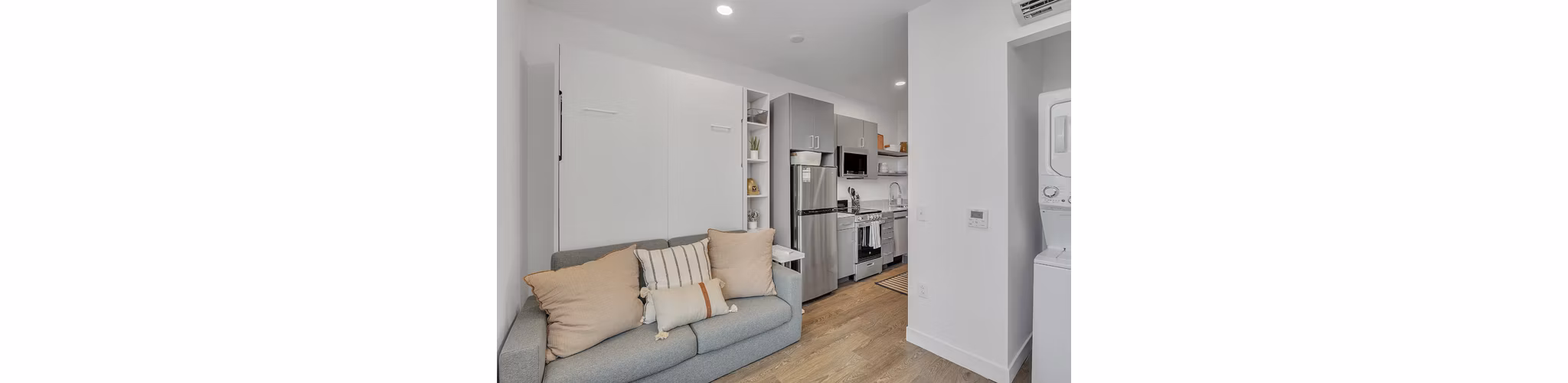 living room at Broadview at Vanderbilt Apartments