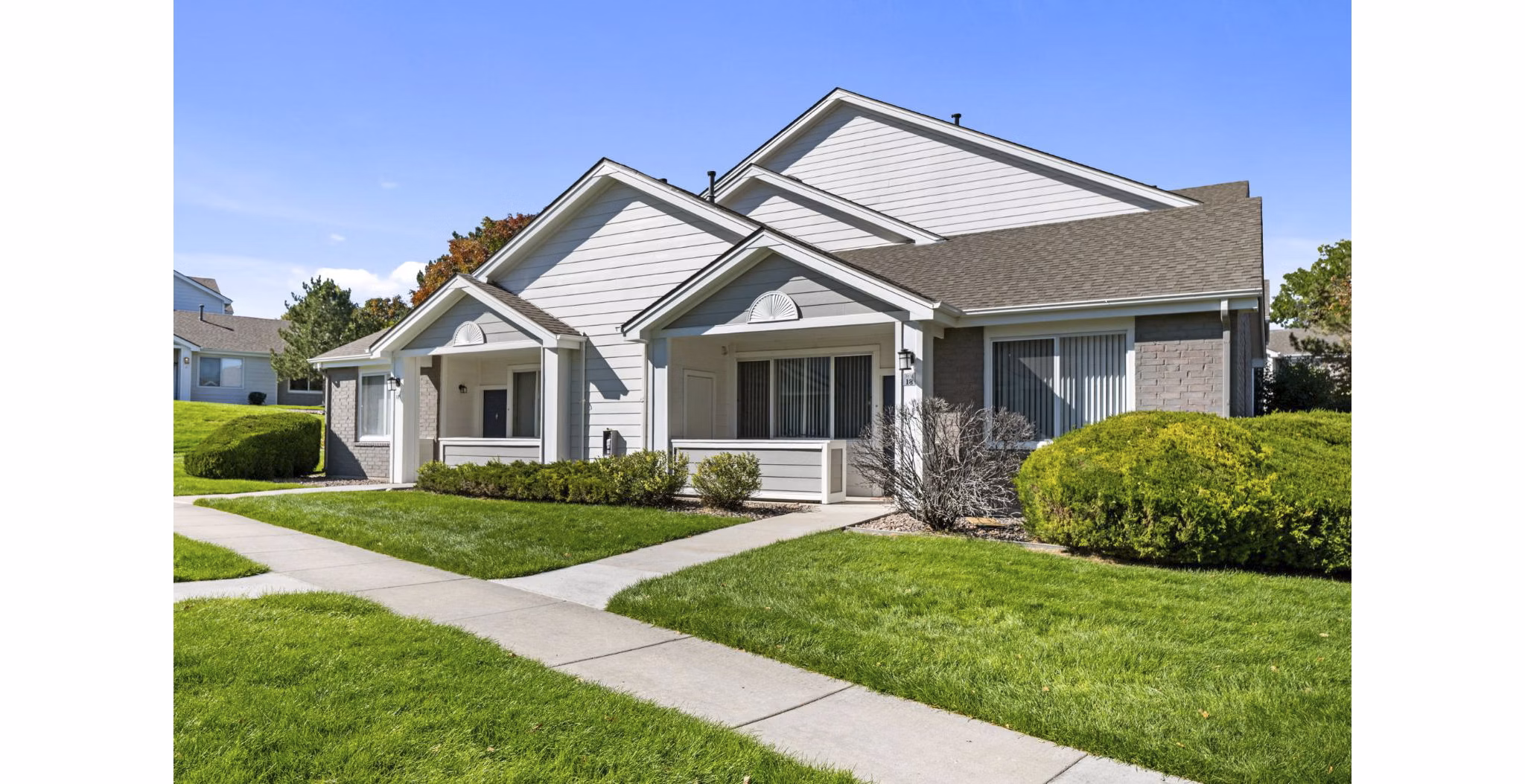 building at Ridgescape at Highlands Ranch Apartments