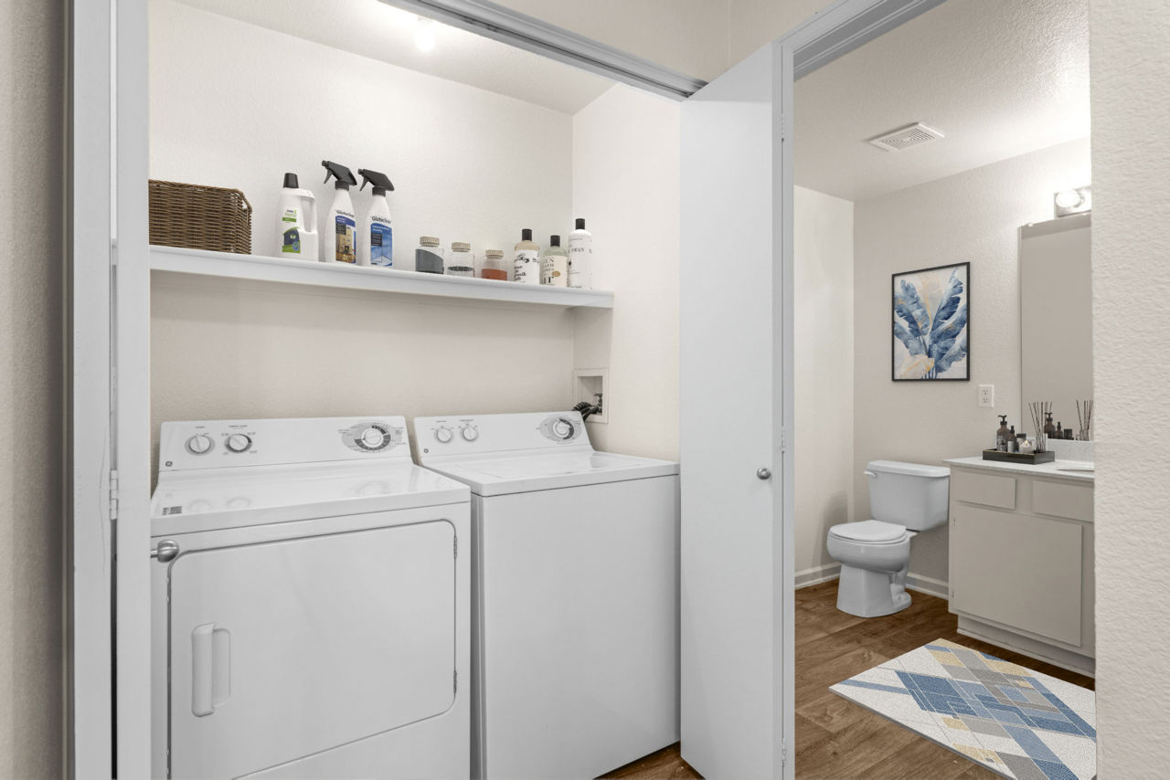 Laundry room at Ridgescape At Highlands Ranch