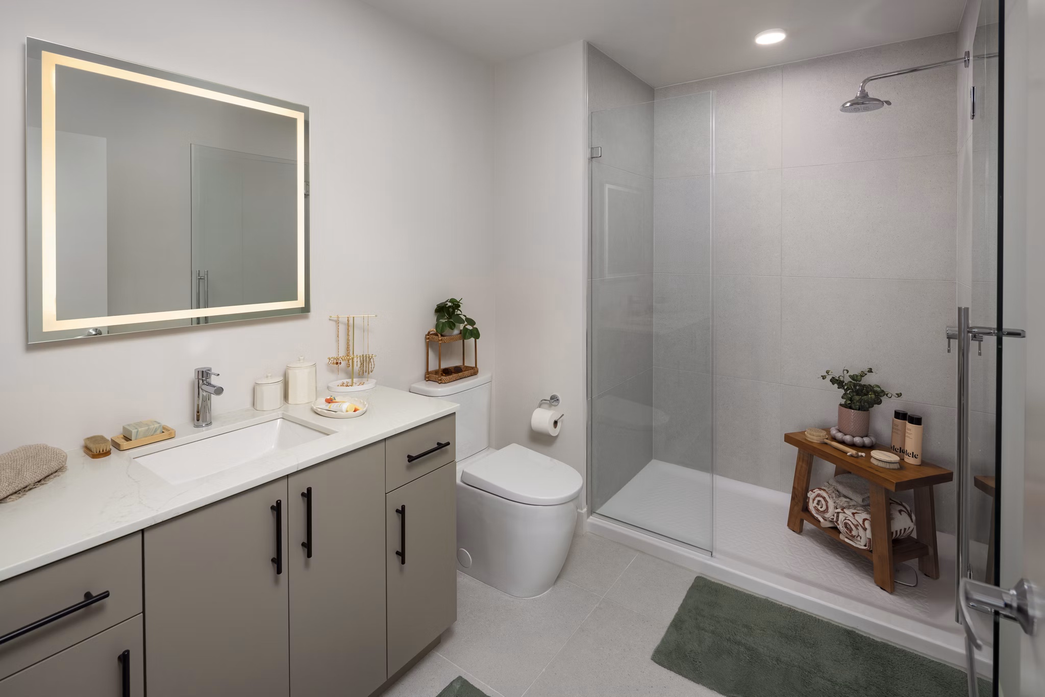 Bathroom at Albion Music Row Apartments